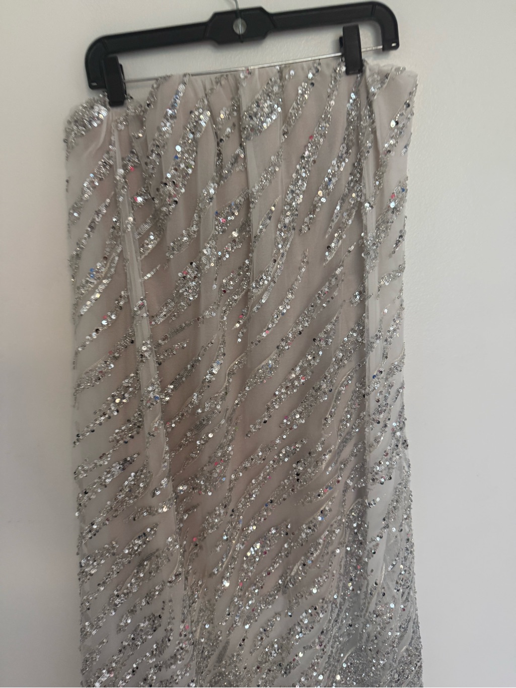 Nwt Helsi Dress Margot Column Gown Maxi Strapless In Sequin Silver — image 6 of 8